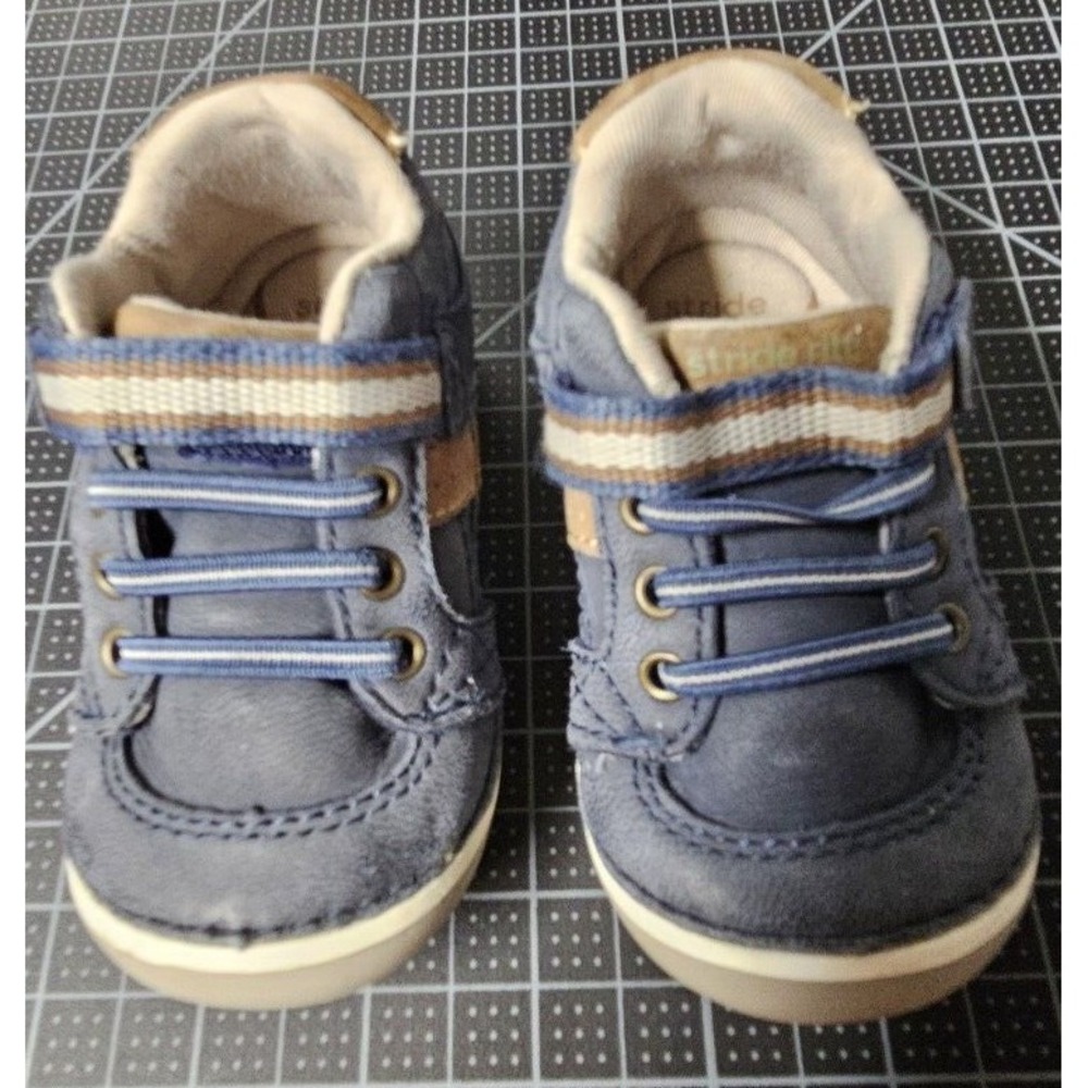 STRIDE RITE infant ARTIE SHOES leather upper‎ US 4M boy sneaker